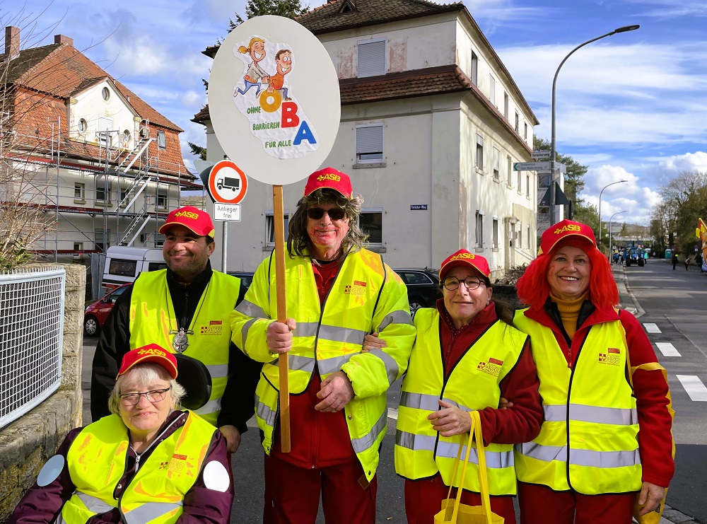 Gruppenaufstellung zum Faschingsumzug Hdf